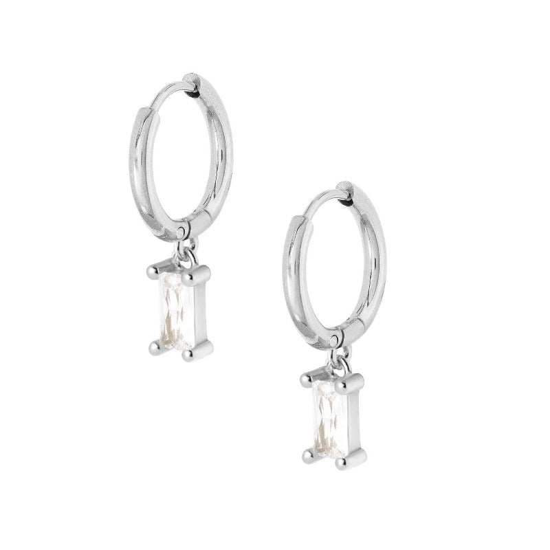 Alena Hoops