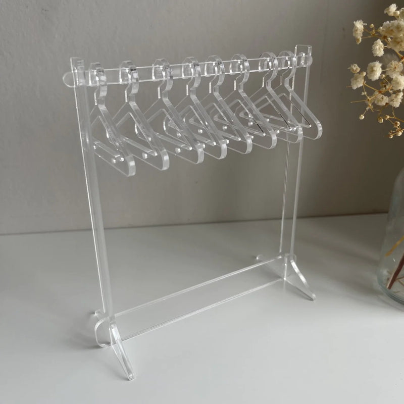 mini-earing-clothing-rack-empty