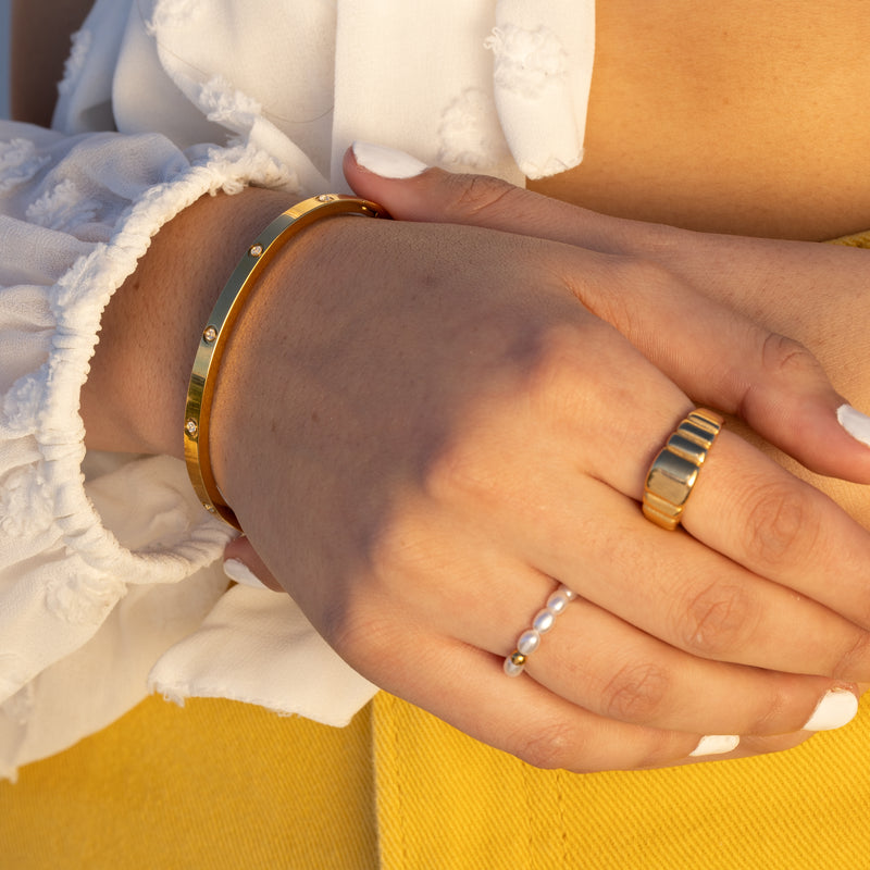 Gold Diamond Bangle